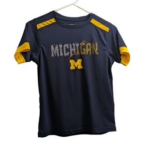 💥 Pro Edge Boy's U of M T Shirt M (8/10)